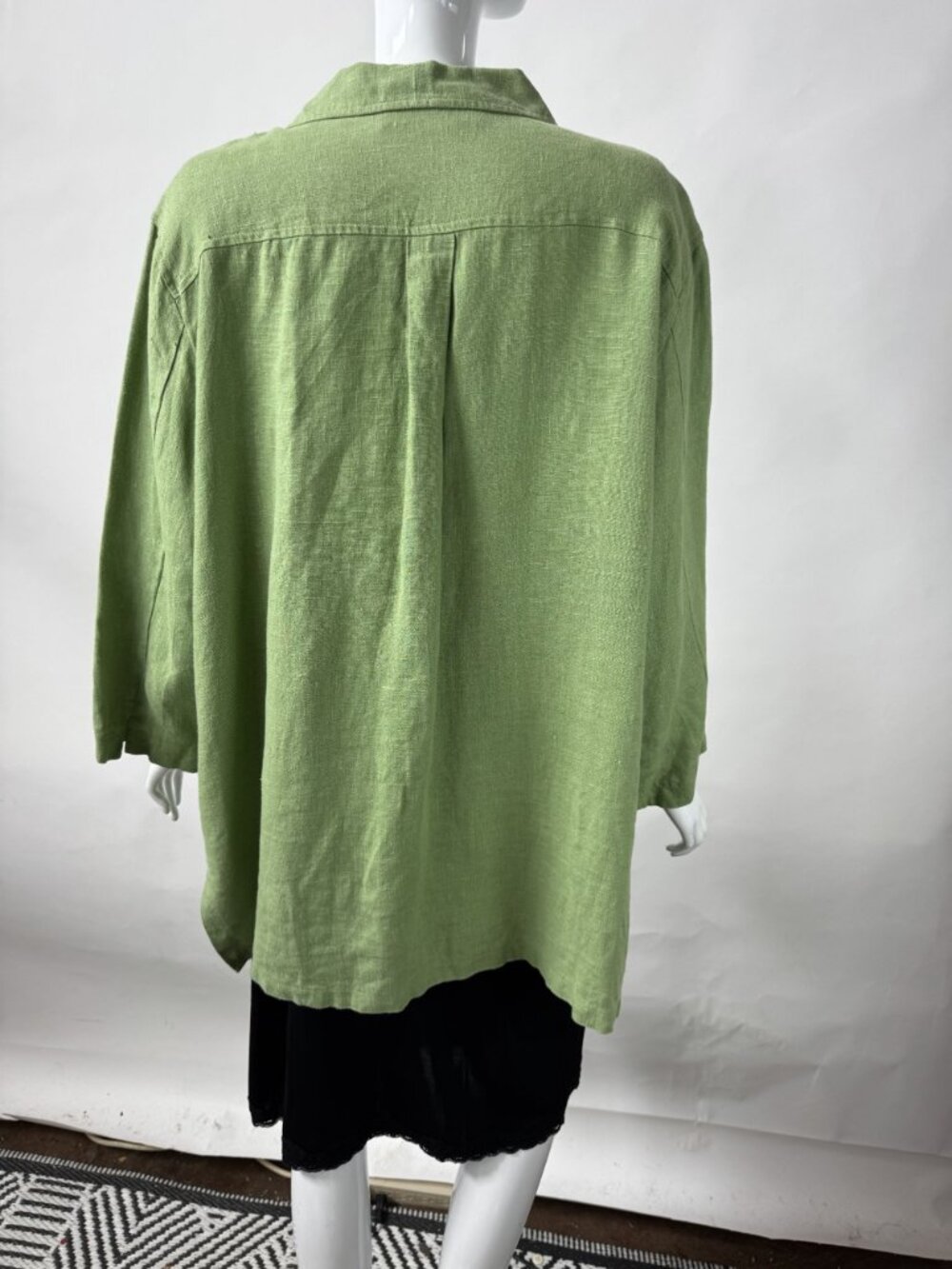 Harvé Benard Womens Plus Size 22W Green 100% Linen Button-Down Shirt Made In Ukr - Picture 12 of 16